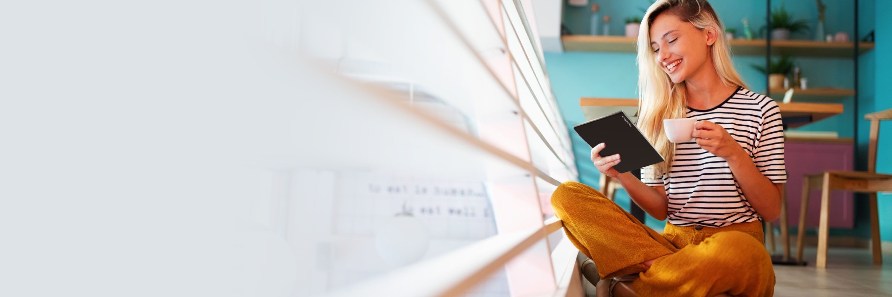 PocketBook Viva – gama de color completa y todas las funciones de audio que puede tener un lector electrónico